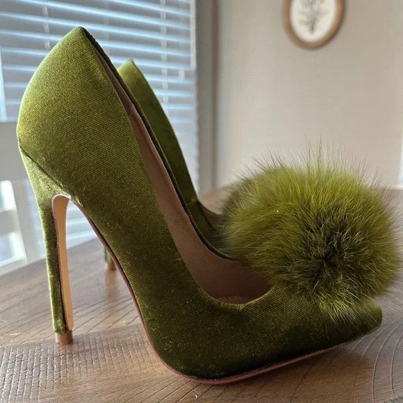 Elegant Green Pom Pom Velvet Women's High Heels - Picture 5 of 6
